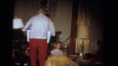 1964: a family enjoying with his childrens. NIAGRA FALLS, NEW YORK