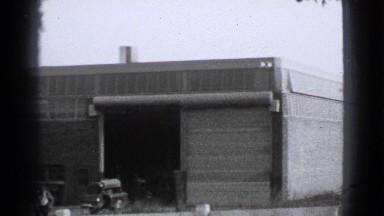1939: working on a building LOS ANGELES, CALIFORNIA
