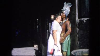 1963: lady hugs indian status CALIFORNIA