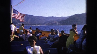 1963: boat trip during the weekend to strengthen ties with family
