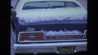 1975: snowfall amount covering car and front yard in delaware CALIFORNIA