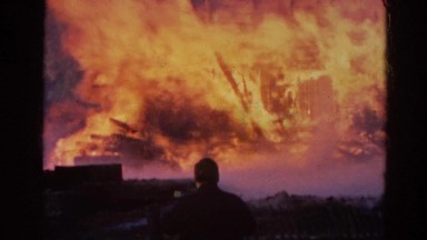 1968: massive fire of a house, vintage clip