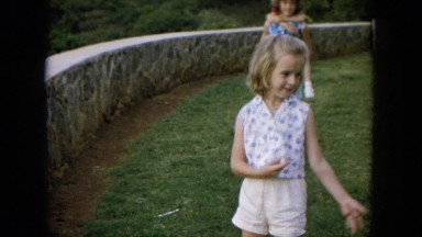 1964: a outdoor scene HAWAII