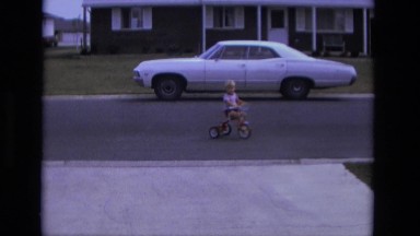 1975: learning to ride bike with only 3 years old little lesson for adults