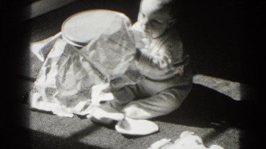 1947: toddlers is seen crawling MIDDLETOWN