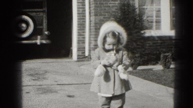 1947: kids are sharing money MIDDLETOWN