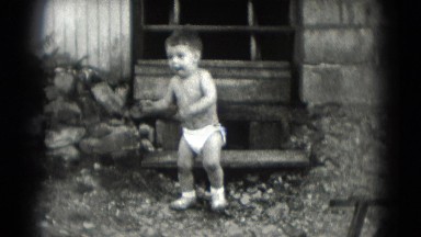 1947: toddlers is seen crawling MIDDLETOWN