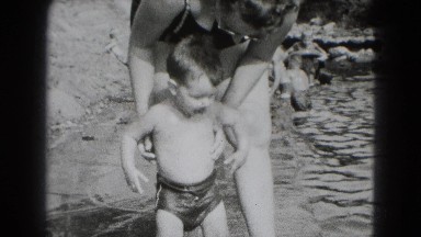 1947: mother with small child is seen MIDDLETOWN