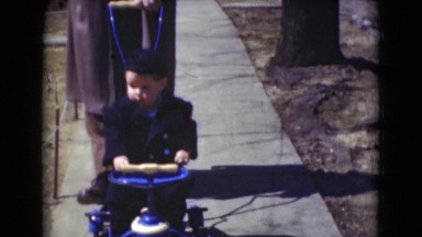 1947: mother with small child is seen MIDDLETOWN