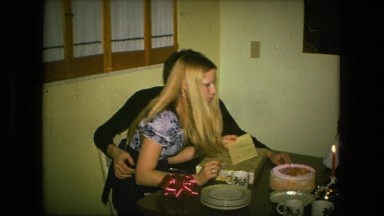 1974: couple is seen together eating FORT WAYNE, INDIANA