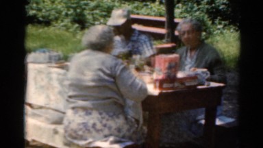 1964: outdoor party walking garden play enjoyment talking family CALIFORNIA