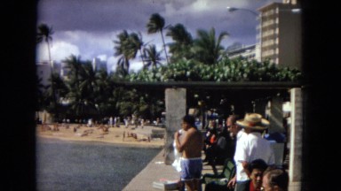 1967: tourists enjoying the beach HAWAII