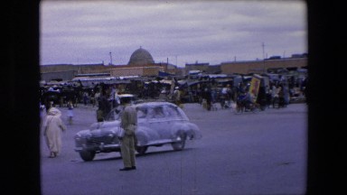 1971: The Early Rush to Work as Locals Push Through Early Algeria