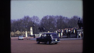 1967: people gathered around an important monument. LONDON ENGLAND