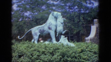 1965: a sculpture of statue of a lion or leopard at the zoo NEW JERSEY