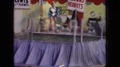 1966: circus act performance with a person and an animal NEW JERSEY