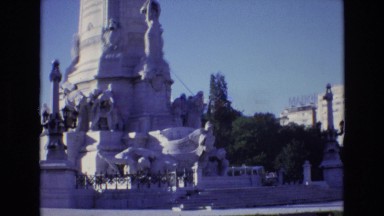 1972: monument statues street lamp column pillar stile city PORTUGAL