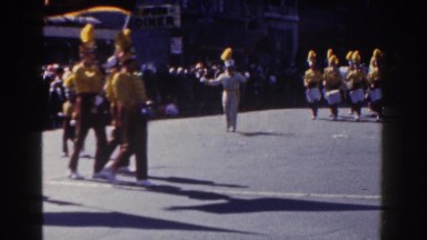 1962: various performers march in parade NEW YORK CITY