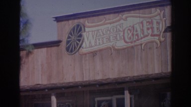 1966: people outside a cafe FLORIDA