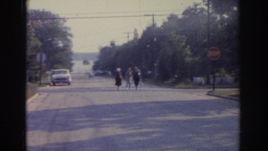 1963: three women walking leisurely along the road to reach the house NEW JERSEY
