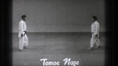1971: two men demonstrate judo moves TOKYO JAPAN
