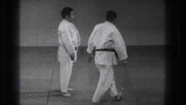 1971: karate team sparring in a dojo. TOKYO JAPAN