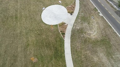 a spectacular ground near to highway with markings in white color COLORADO