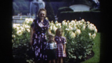 1948: family enjoying a day in the city park. WASHINGTON DC
