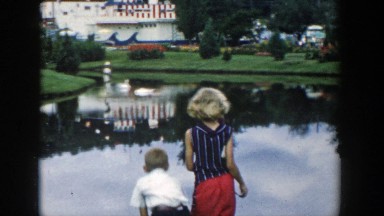 1954: little children walking around a quiet lake. WISCONSIN DELLS WISCONSIN