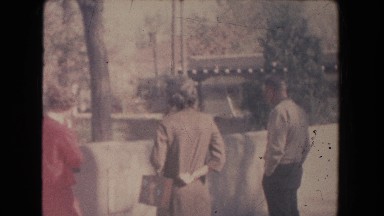 1951: a man with two ladies notifying something. NEW MEXICO