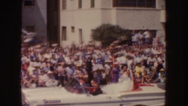 1952: royal family protocol CALIFORNIA