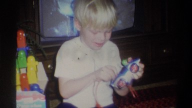1973: it doesn't take a lot to make a child happy it's just the simple things