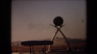 1971: an artwork like an elephant's teeth placed in cross position