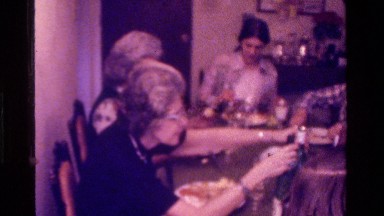 1975: eating at a family dinner CALIFORNIA