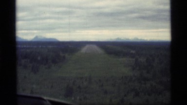 1977: final approach as seen through the cockpit to the runway