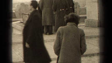 1947: people going down the escalator PARIS FRANCE