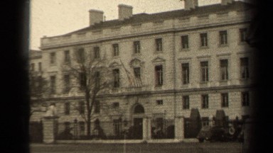 1947: a large building area with number of trees and no people around PARIS