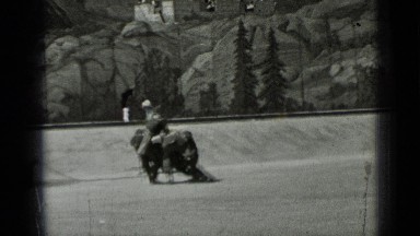 1937: the persons were running SAN FRANCISCO