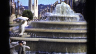 1937: beautiful water fountain with huge tomb backside