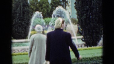 1937: two friends are enjoying their vacation at park SAN FRANCISCO