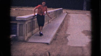 1939: woman jumped from her sitting place and walk in front of road COLORADO
