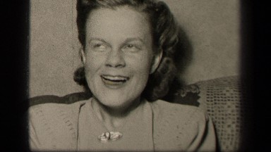 1942: young couple talking and laughing together and having good time.