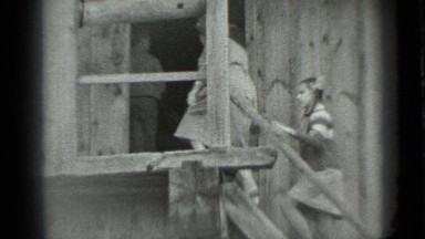 1983: girl and lady entering to house and leaving from house
