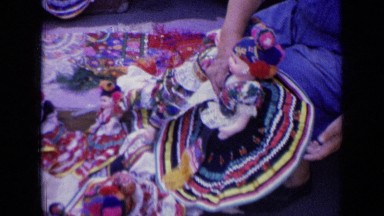 1963: the girl sell beautiful dolls at high cost RUSSIA