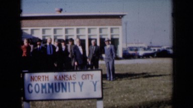 1961: crowd at north kansas city y. MISSOURI
