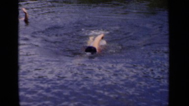 1951: the beautiful women swimming on the river side darley NEW YORK