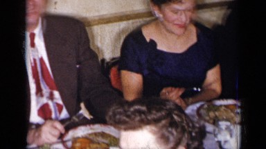 1954: people enjoying food at the dinner on the occasion of a union NEW YORK
