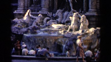 1960: crowds enjoy an intricate fountain on a sunny day. VATICAN ITALY