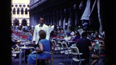 1960: the friends are taking food on the roadside restaurant VENICE ITALY