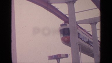1964: gondola tram arrives at its passenger bay. WORLDS FAIR NEW YORK